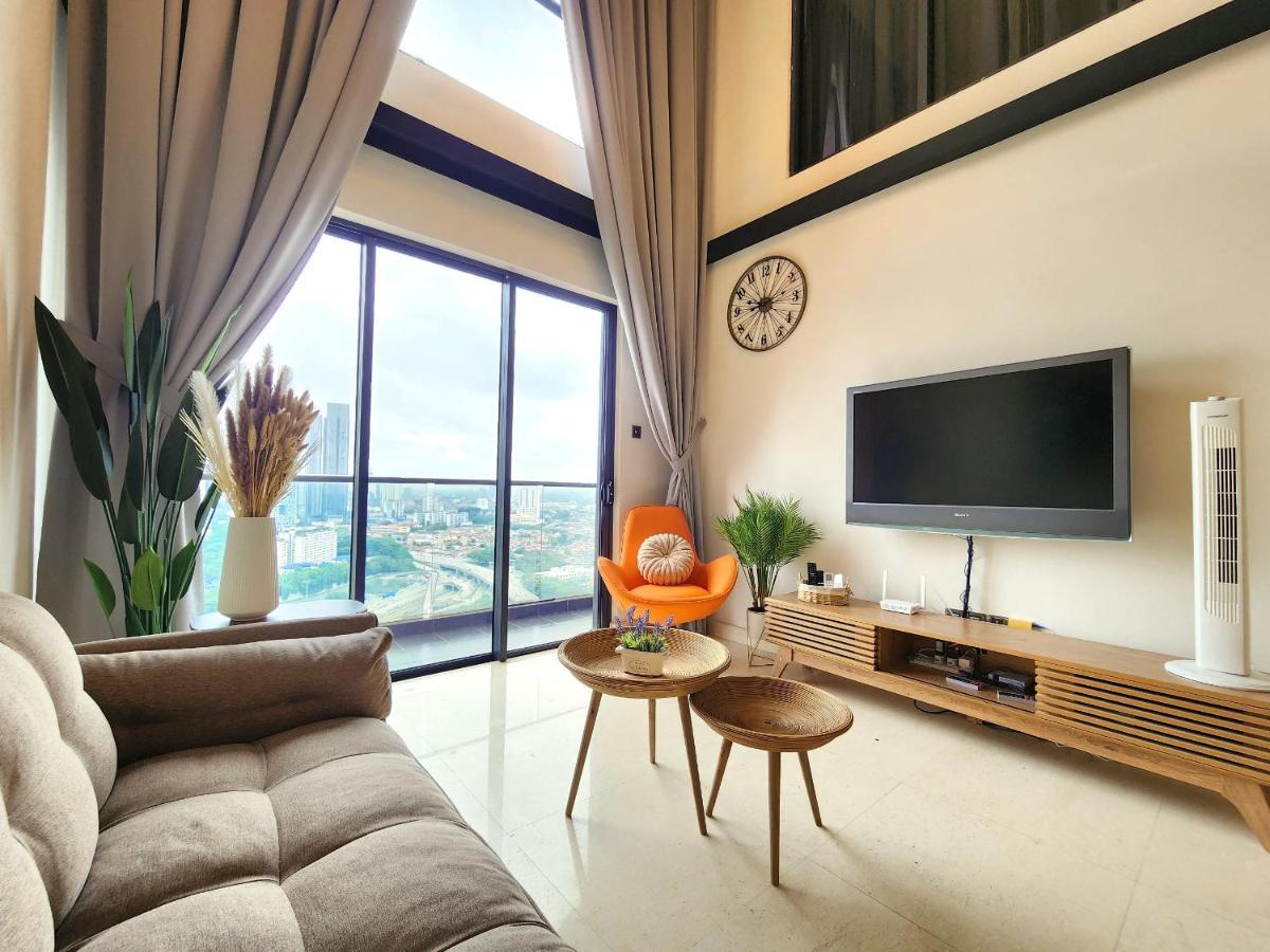 Loft Suite City View Jb Ciq 7Pax 조호르 바루 외부 사진